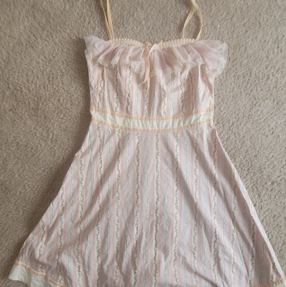 Cottage core dress made in Australia - Picture 4 of 14